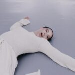 Carlota Guerrero Instagram – stills from oral – @bjork ft. @rosalia.vt 

As always; I feel infinite gratitude to the beautiful team that helped me bring this vision to life. ♾

Directed by @carlota_guerrero
Executive Producer: Zico Judge
Produced by @blur__________ & @prodcofficial 
Producer: @juliaestruga
Original Idea: @carlota_guerrero
Director of Photography: @alvar.riu
Art Direction: @carlota_guerrero & @nicolasferiche Production Designer: @dana_nala
Choreographer: @guillemjimenezz
Stunt Coordinators: @alicila.g & @cinthiap12
Stunt Doubles: @patriciadelcamporey & @cinthiap12 Editor: @aitorbigas
VFX : @mrflowers.tv
VFX Supervisor: @pipecamara
Clean up: @laremedios.studio
Grading: @marti.somoza.color
Stylist: @ginaberenguerbarnils
Muah Artist: @catalinasartor_
Casting Director: @yarikumanets
Sound Design: @saraconhache_
Graphic Design Credits: @querida_si
1st AD: @andreavilchesarcas
Production Manager: @davids.murga
Casting Coordinator & Production Assistant: @blancacividanes Locations Manager & Production Assistant: @sofianavarrof Location Scout: @jordibarrera
Runner: @aliveinside333
Camera Operator: @xaviguillen
1st AC: @hectorjuol
2nd AC: @dunamr.films
DIT: @felmal__
@hector.egea.garrigos
 
Gaffer: @albertpinana Sparks: @anawiswell
@pere.av @byquim @joancarrieron @martinavilak @tarrason_ @paugalarzaa_
Lights and camera truck driver: David Lleonart Roig Set assistant: @noracascante
Props makers: @tupakart
@oreka_productions Stylist Assistants: @claudiacatroux
@juliamoratoo Editor Assistant: @danielmendoza
Executive Assistant: @josepheeny