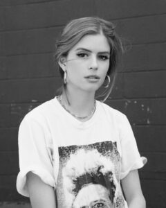 Carlson Young Instagram - w/brenna, moments before the world went down 🍷