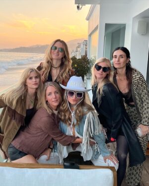 Carlson Young Instagram - 🪡