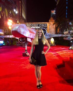 Carly Schroeder Instagram - Traded in my yoga pants and chalk bag for some designer heels last night. All dressed up at the Star Wars Rogue One World Premiere with @jeremy_la_zelle. Stylist: @michelle_hilliard_art Valentino heels, Halston dress, YSL clutch and a custom Cuban emerald cocktail ring. 💁🏼 Makeup: @ereperezcosmetics #starwarsrogueone #myrtr