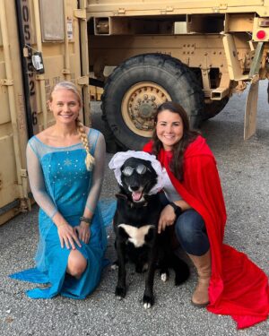 Carly Schroeder Instagram - I know it’s not Halloween anymore but I simply cannot… LET IT GO. #trunkortreat