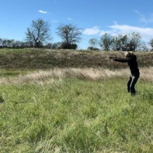 Carly Schroeder Instagram - “What do you do when on leave?” Practice smooth movements with frangible ammunition on the @actiontarget reactive. 🤙🏼