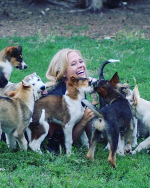 Carly Schroeder Instagram - These are RUFF times. Some families are living paycheck to paycheck and could use some assistance.
.
I would like to help relieve the stress by purchasing 1 month worth of food, treats and toys for 3 good boys or girls.
.
Please nominate a fur baby family who needs a little support during this pandemic craziness by tagging them below. ♥️ #washyourpaws #furbabies
