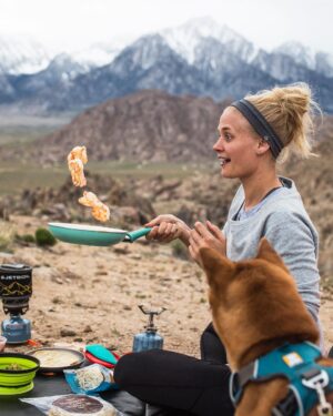 Carly Schroeder Instagram - You know it's gonna be a good day when your BIGGEST choice is: Veggie or Shrimp? 💁🏼 haha Happy Taco Tuesday. #tacotuesday #campingwithdogs #campvibes