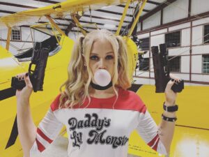 Carly Schroeder Instagram - I know Harley Quinn traditionally has a baseball bat... BUT I prefer @agencyarms in each hand. #agencyarms #happyhalloween #harleyquinn