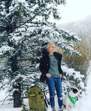 Carly Schroeder Instagram - For Christmas this year, I am selecting two military families who need a little assistance with making Christmas special for their kiddos.
.
Please help me find good humans by tagging/nominating people who could use a little extra love this holiday season.
.
I’m looking forward to playing Santa again this year. ♥️