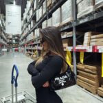 Carly Santos Instagram - Tava bue sol hoje no ikea juro por tudo
