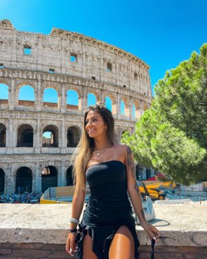Carly Santos Instagram - 🇮🇹🇮🇹🇮🇹🇮🇹