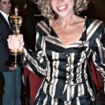 Carly Simon Instagram – Have you seen Working Girl?
#1980s #musichistory #movies #80smovies