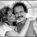 Carly Simon Instagram – I recorded this duet with my friend @jessecolinyoung back in the early 80s, and it’s getting its first ever digital release today!

Listen to “Fight For It” now streaming wherever you stream music!