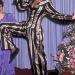Carly Simon Instagram – Congratulations to The 2024 Oscar Winners

“Let The River Run” won an Oscar for Original Song at the 61st @theacademy awards in #1989