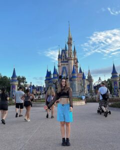 Actress Carmen Sánchez HD Instagram Photos and Wallpapers September 2023