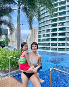 Carmen Soo Most Liked Photos and Posts