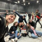 Carmen Arrufat Instagram – No sé ni qué decir … 
Que viaje tan heavy. Que suerte 
Yo juraba que no iba a llorar pero joer no he parado 
Mucho tiempo, muchas cosas vividas y muchas cosas aprendidas 
Gracias por todo , aunque gracias se me queda corto 
Os quiero familia. 
Adiós Élite , aunque esto es para siempre ❤️ 

@elitenetflix @netflixes @zetastudiosprod
