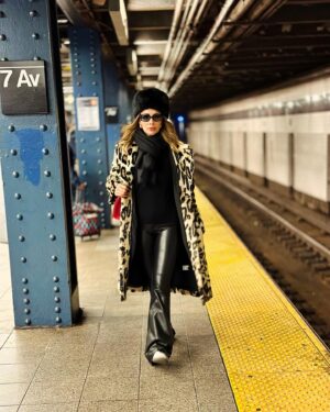 Carmen Becerra Instagram - Diciembre en New York ❄️✨