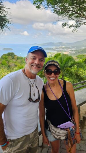 Carmen Gloria Arroyo Instagram - Nuestros días en Phuket con @bernardoborgeat