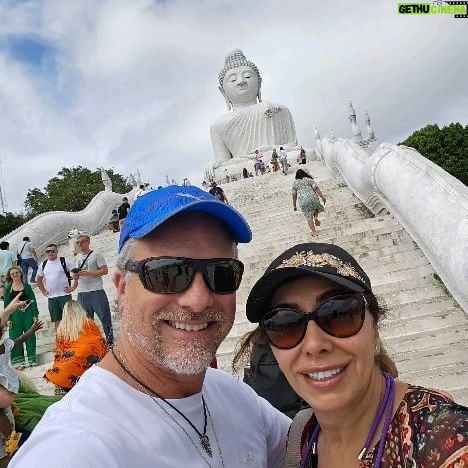 Carmen Gloria Arroyo - 2K Likes - Visitando al #bigbuda
Recargandonos de buena energía
Para un 2024 con paz ,salud , amor y muchas oportunidades ,nuevos desafíos y consolidando todo lo logrado
#Tailandia #vacaciones #love 💘