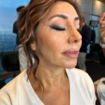 Carmen Gloria Arroyo Instagram - Makeup para mi querida @cg_arroyo 💜 Hair @karimmeplaza 👗 @lore_flores #makeup #maccosmetics #kryolan #morphe #elfcosmetics #urbandecay #maquillaje #azul