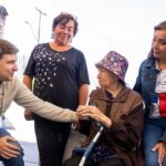 Carmen Gloria Arroyo Instagram - Personas que nos motivan a seguir dando lo mejor de nosotros 💪🏻🇨🇱 El viernes llegamos hasta Canal Chacao, al terreno de doña Alicia, donde vivimos una increíble mañana. Una comunidad de mujeres, que lleva más de 50 años en ese sector, amigas de toda la vida, que hoy ante la adversidad se levantan juntas de esta emergencia ❤️ Hoy, recibieron un gran impulso a través de nuestra tarjeta de reconstrucción, que les dará el pie inicial para recuperar sus hogares. Grandes historias de vida, un ejemplo a seguir para todos. ❤️‍🩹 Gracias por recibirnos con tanto cariño. También queremos agradecer a @cg_arroyo y su tremendo equipo, que nos acompaña siempre en terreno, demostrando su gran compromiso con las familias afectadas 🌟