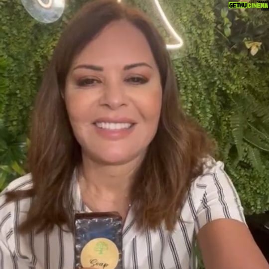 Carmen Lebbos Instagram - صابونة لعشاق القهوة 😎 @grace_of_earth_lb #graceofearthlb #CarmenLebbos #كارمن_لبس