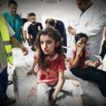 Carmen Lebbos Instagram - لا تحكيني عن السلام وهيدي يوميات أطفال #فلسطين من ٧٥ سنة Don't lecture about peace while this is what #Palestinian children have been going through since 75 years #GazaUnderAttack #غزة_تحت_القصف #طوفان_الأقصى #كارمن_لبس