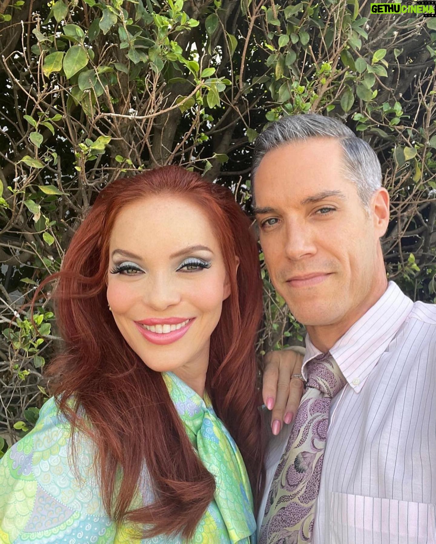 Carmit Bachar - 1K Likes - Have you seen #palmroyale on @appletv
It’ll be your new fave show!
This was a fun, quick one day shoot/cameo moment with some long time friends and such a fab day back in Oct 2022! #palmroyale
Thanks @brooke_lipton for hitting me up😘 & I got to see @ricky_martin on set in this glorious role he killed! 🥹🥰