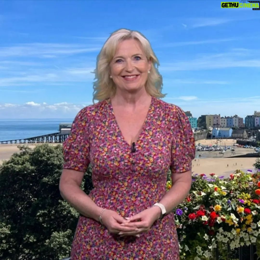 Carol Kirkwood - 2.3K Likes - Good morning ❤️❤️xxx
