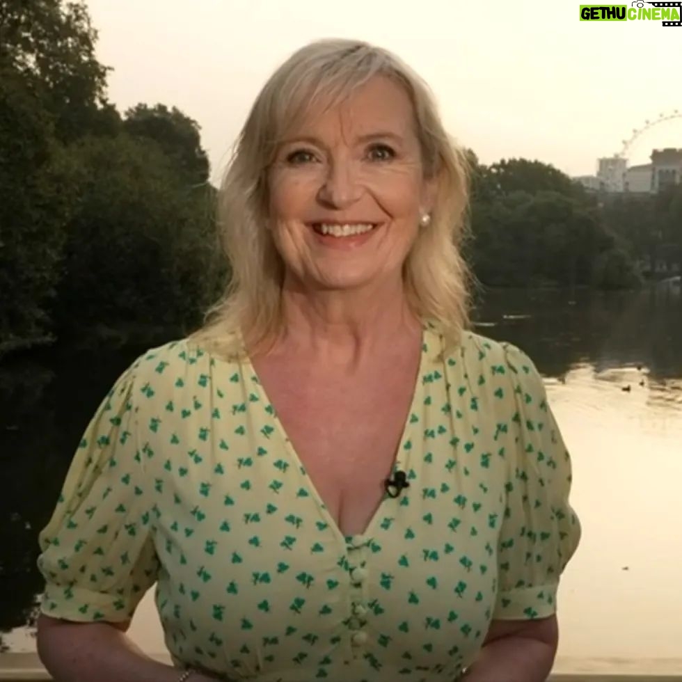 Carol Kirkwood - 2.3K Likes - Good morning ❤️❤️xxx