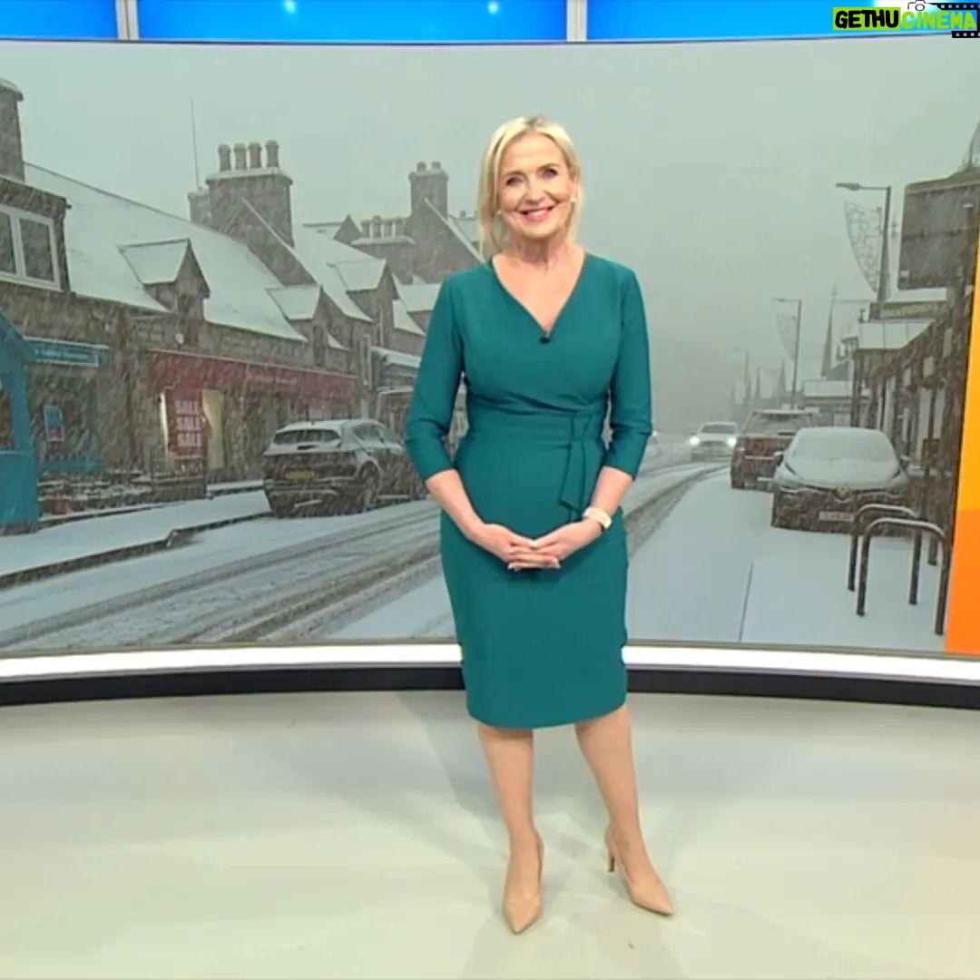 Carol Kirkwood - 2.7K Likes - Good morning ❤️❤️xxx