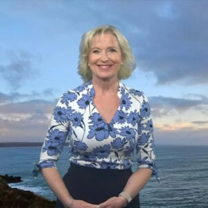 Carol Kirkwood Instagram - Good morning ❤️❤️xxx