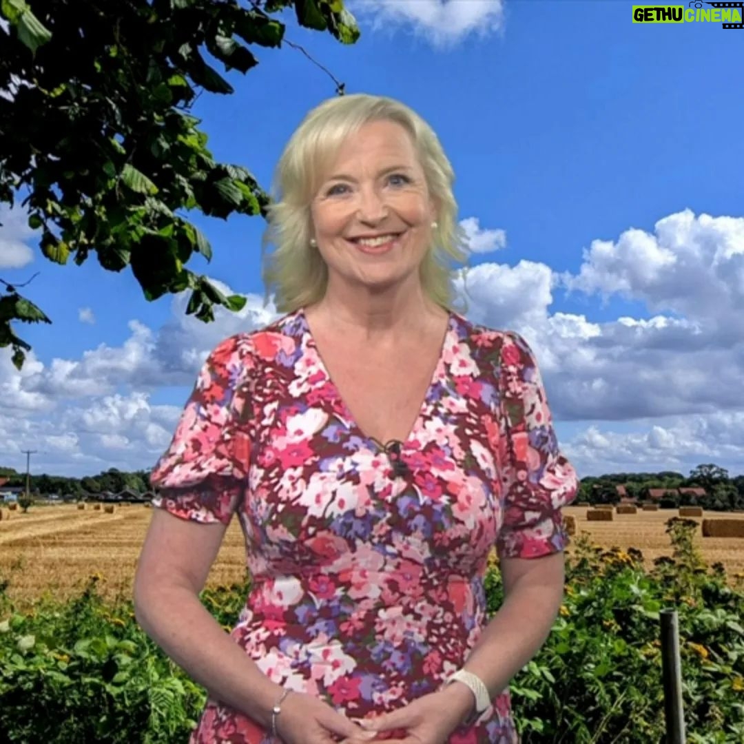 Carol Kirkwood - 1.9K Likes - Good morning ❤️❤️xxx