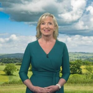Carol Kirkwood Instagram - Hope you have a fab weekend ❤️❤️xxx