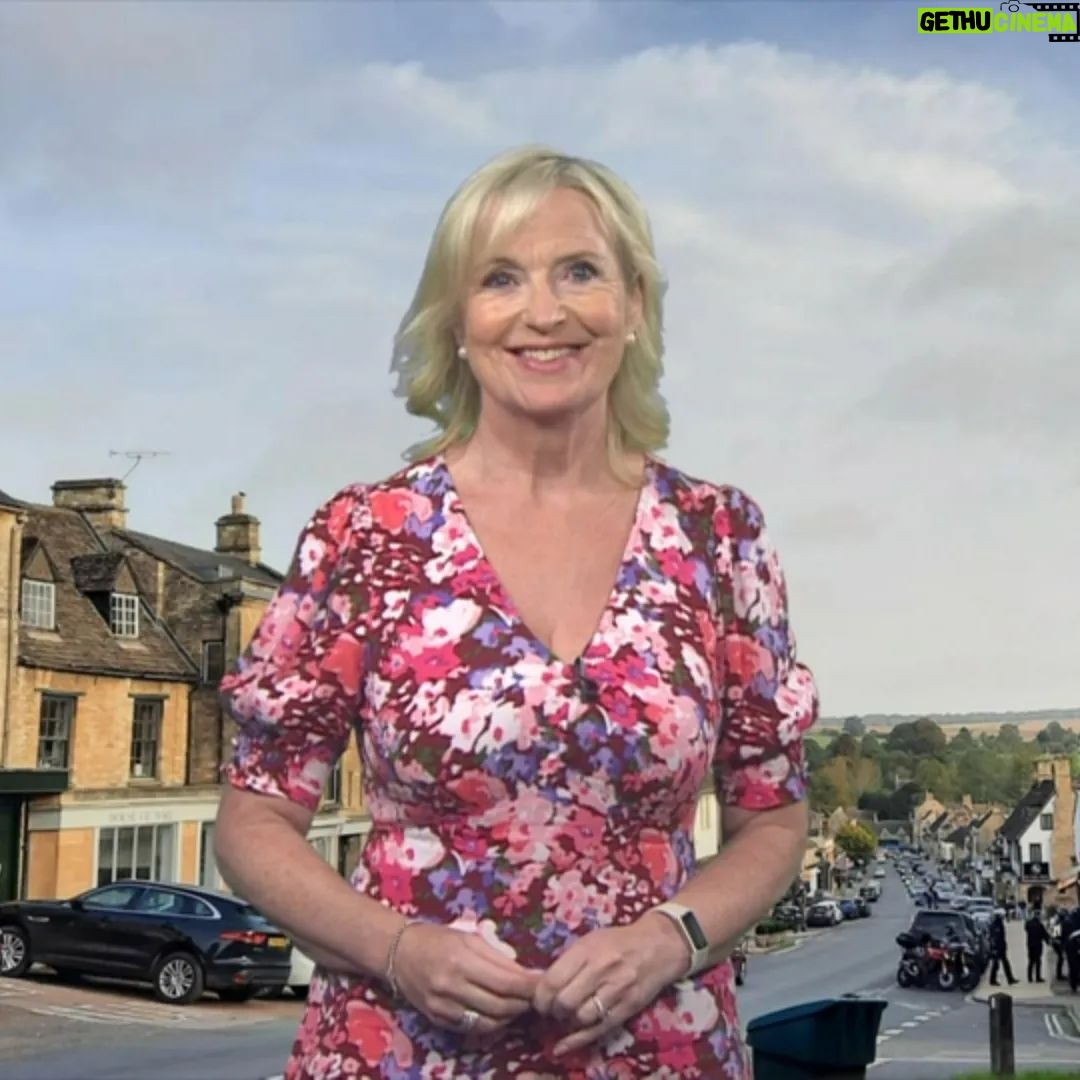 Carol Kirkwood - 1.9K Likes - Good morning. I hope you had a fab weekend ❤️❤️xxx