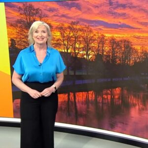 Carol Kirkwood Instagram - Good morning ❤️❤️xxx
