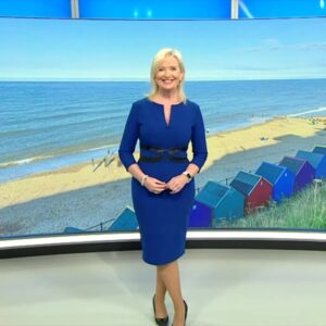 Carol Kirkwood Instagram - Good morning ❤️❤️xxx