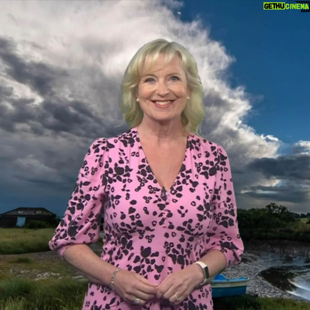 Carol Kirkwood - 2.1K Likes - Good morning ❤️❤️xxx