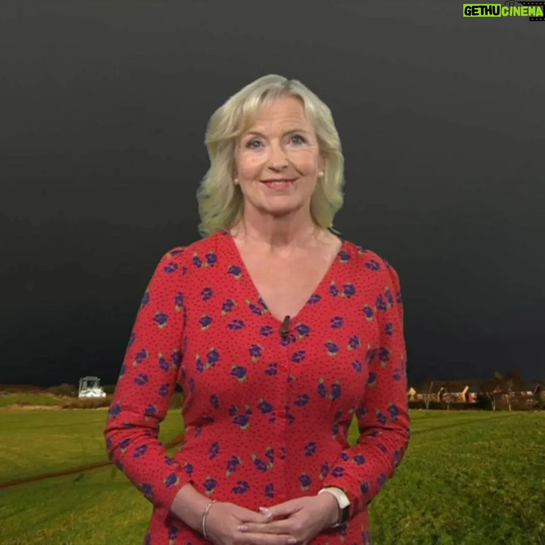 Carol Kirkwood - 1.9K Likes - Good morning ❤️❤️xxx