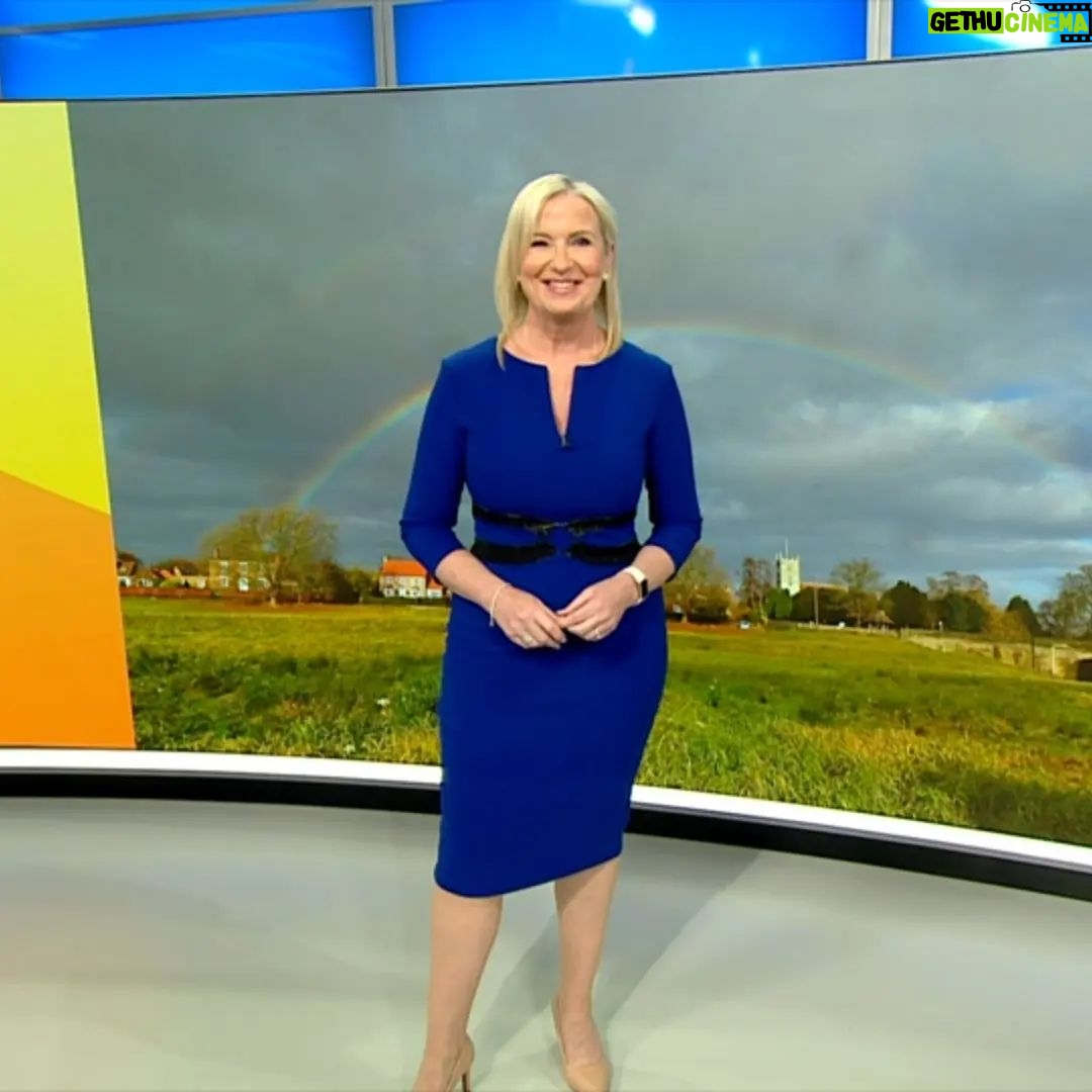 Carol Kirkwood - 3K Likes - ❤️❤️xxx