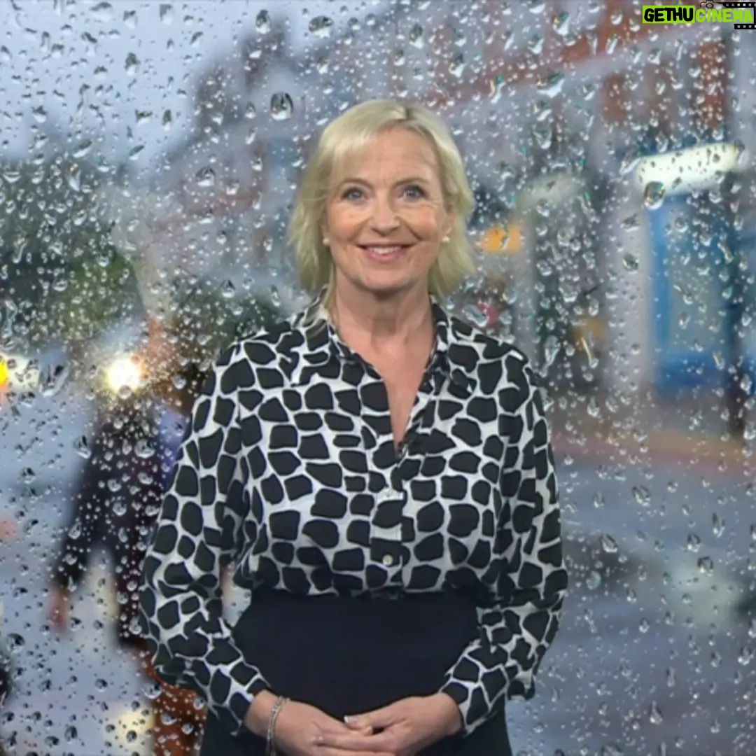 Carol Kirkwood - 3K Likes - Good morning ❤️❤️xxx