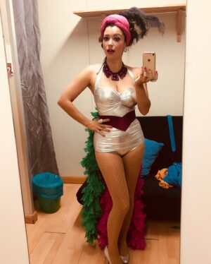 Carol Rovira Instagram - Y Hasta Siempre Amelia Ledesma, Reina de las Plumas y la Libertad🌙🤍