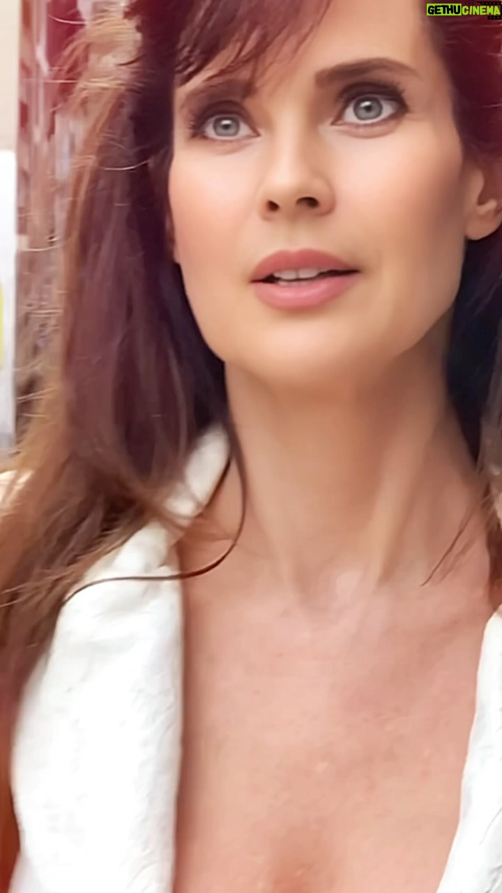 Carol Alt - 1.7K Likes - Spring has sprung! 🌸 Time to soak up the beauty of the season. #springvibes #enjoyingtoday #spring #enjoy #enjoylife