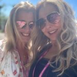 Carol Vorderman Instagram - RHS CHELSEA FLOWER SHOW @rhschelsea @the_rhs Weather perfect. Gardens perfect. Flowers perfect. Company perfect Wore trainers so hot feet were perfect (6 hours in heels not for me anymore) A perfect day off...and the bacon butties were absolutely perfect too!! 😂 Ps I’m rubbish at taking pics with celebs so these are a few of the ones my mate took!!! The queen of dance @arlenephillips My jungle partner in crime @joeldommett Fellow politically minded @jasonmanford My mate @adilray who makes the best curry (I say that cos it annoys the hell out of him, and that’s what all good mates should do to each other 😂😂) My best mate @jules__sampson ....RAF for 30 years....she’s a brilliant gardener ❤️