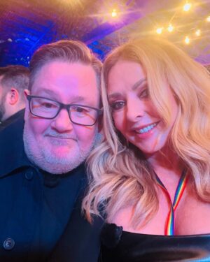 Carol Vorderman Instagram - LATE NIGHT LYCETT

I had the best time last night with amazing @joelycett (BAFTA winner), @jackdaverooke (Big Boys BAFTA winner), @sophiewillan (BAFTA winner ). Me and @johnnyvegasreal brought our Tadpole swimming certificates but they didn’t quite compare!! LOLS.

Hair & Makeup: @marcosgmakeup 
Dress is a cheapie from the interweb 
Rainbow lanyard - get one NOW