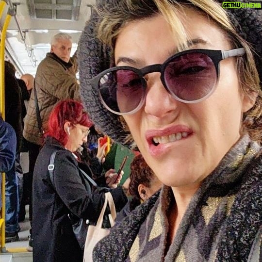 Carolina Papaleo - 623 Likes - Yendo a @tarjetasube Central porque dicen que no está personalizada
@ale_granados._