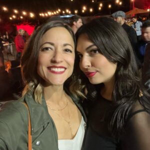 Carolina Ravassa Instagram - I ABSOLUTELY LOVED @flaminhotmovie 🔥!!! Walked out feeling inspired, so proud of #Latinos, I laughed- I cried. Please run to watch this film!!! Congrats @jessejohngarcia & @annieggonzalez for killing it! 
Wow! produced @devonfranklin ⭐️@evan.evagora beautifully directed 
Best date @dwlyerly 🧡#flaminhotmovie #cheetos