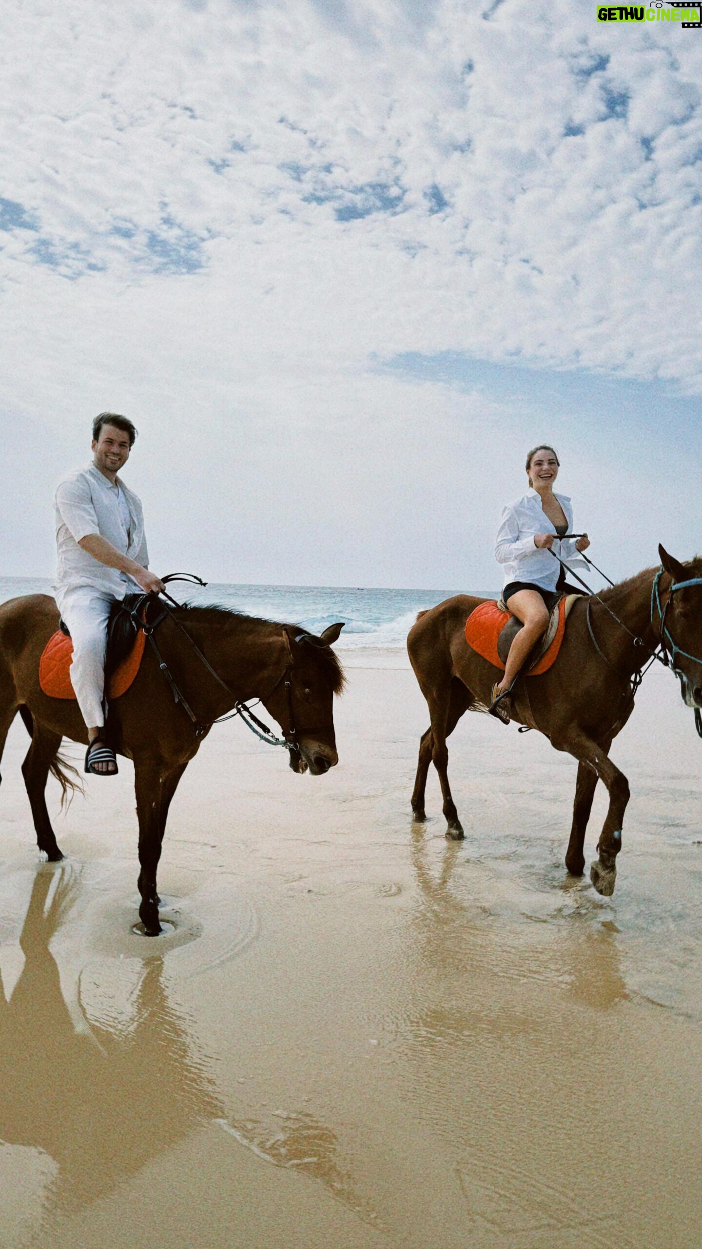 Carolina Carvalho Instagram - Uma experiência incrível 🫶🐎