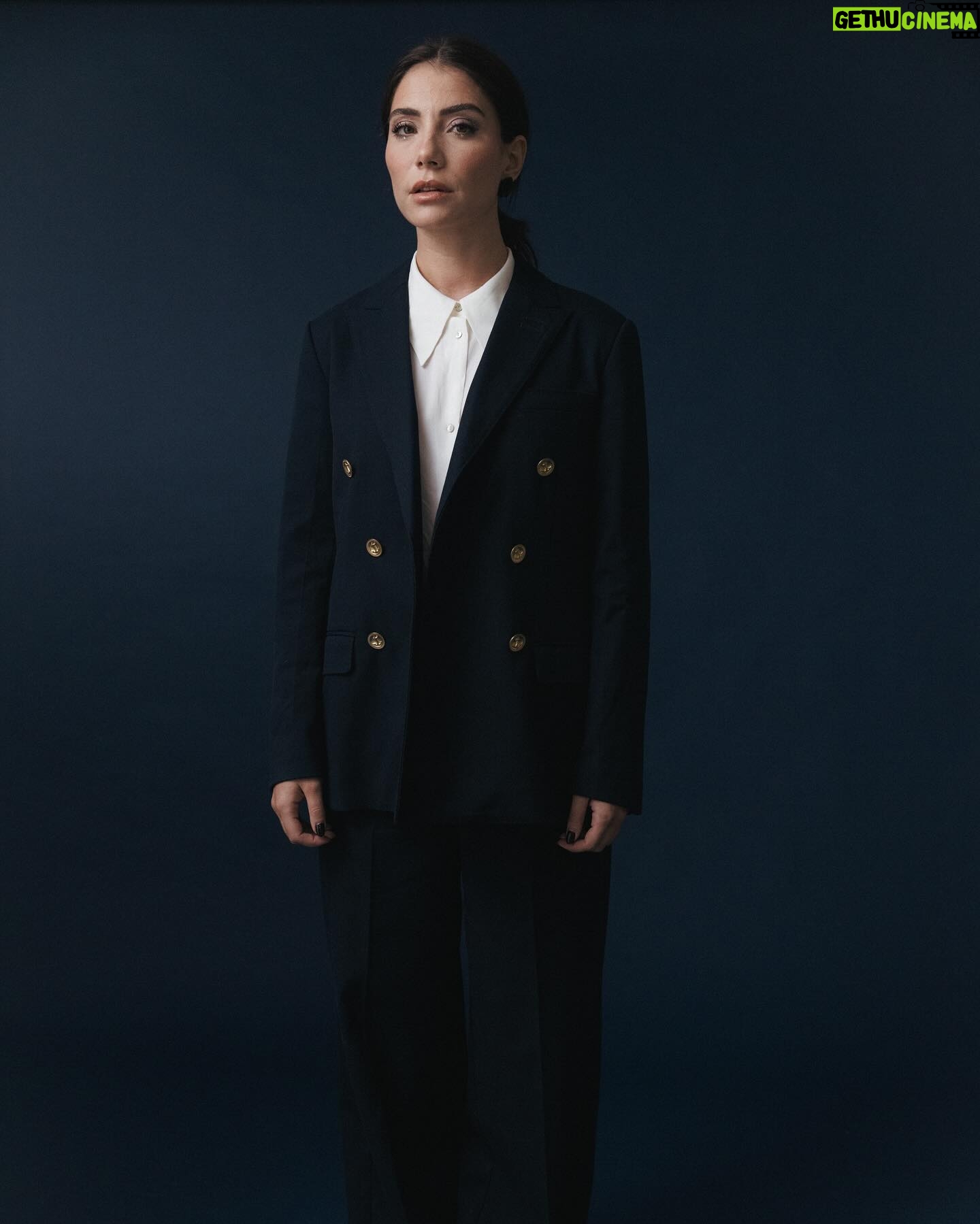 Carolina Carvalho Instagram - 📸 @katvphotographer 💄 @martaalvespinklemonade 🤵♀️ @scotch_soda com styling do meu @diogoraposopires 🫶