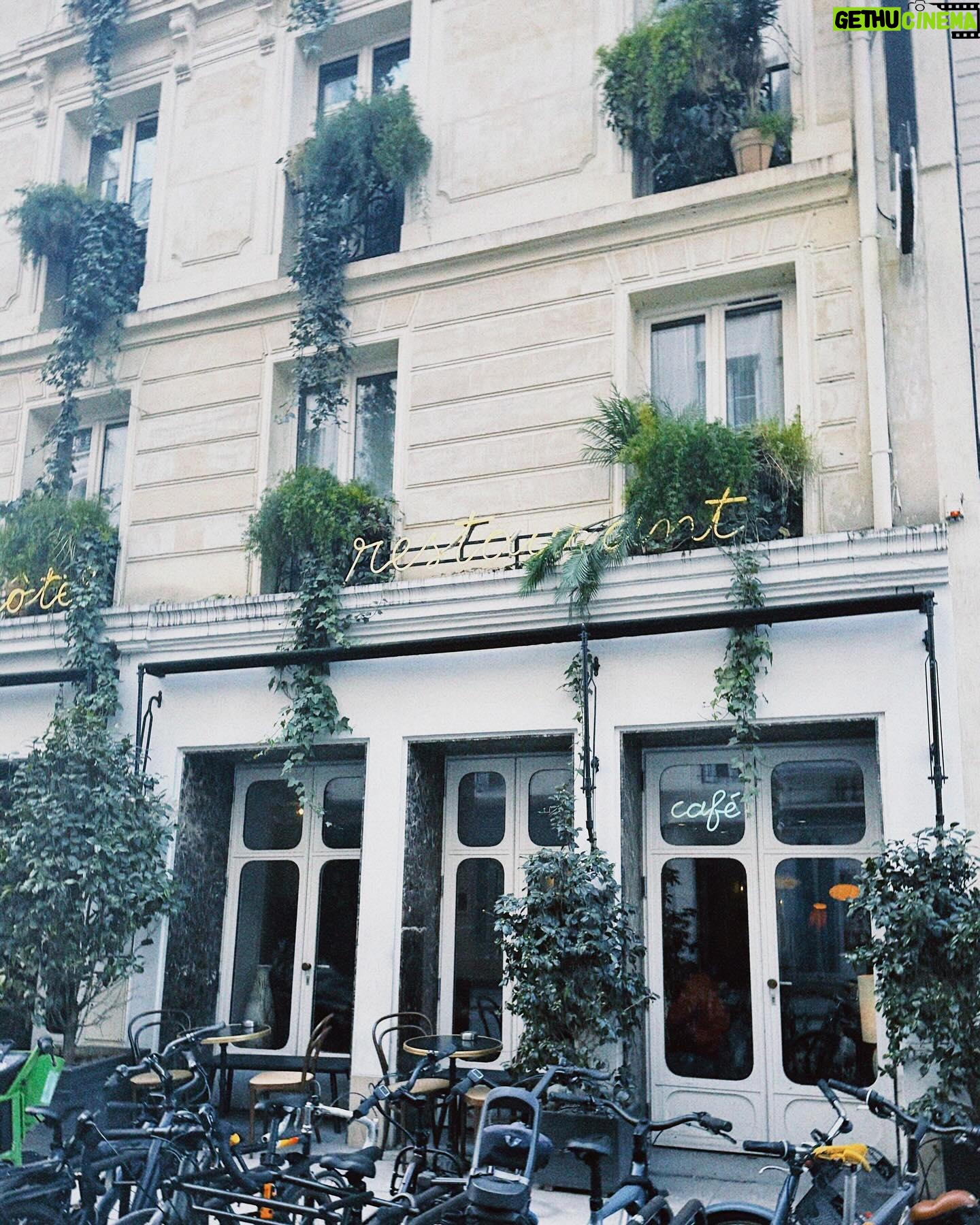 Carolina Carvalho Instagram - La ville de l’amour 💙🤍❤️