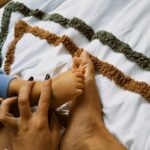 Carolina Carvalho Instagram - Viemos namorar os dois 🐣💛 Chegámos de noite e ainda não tinha dado para ver a vista , de repente acordamos os dois agarradinhos e estamos no meio da natureza 🥺