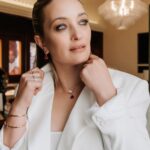 Carolina Crescentini Instagram - Oggi sono @bulgari addicted #bulgari #bulgarijewelry #divasdream #adv